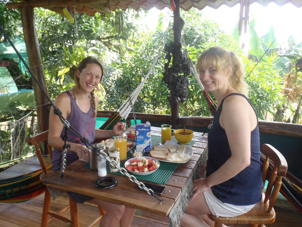 Jarabacoa Family Hostel Los Angeles  외부 사진