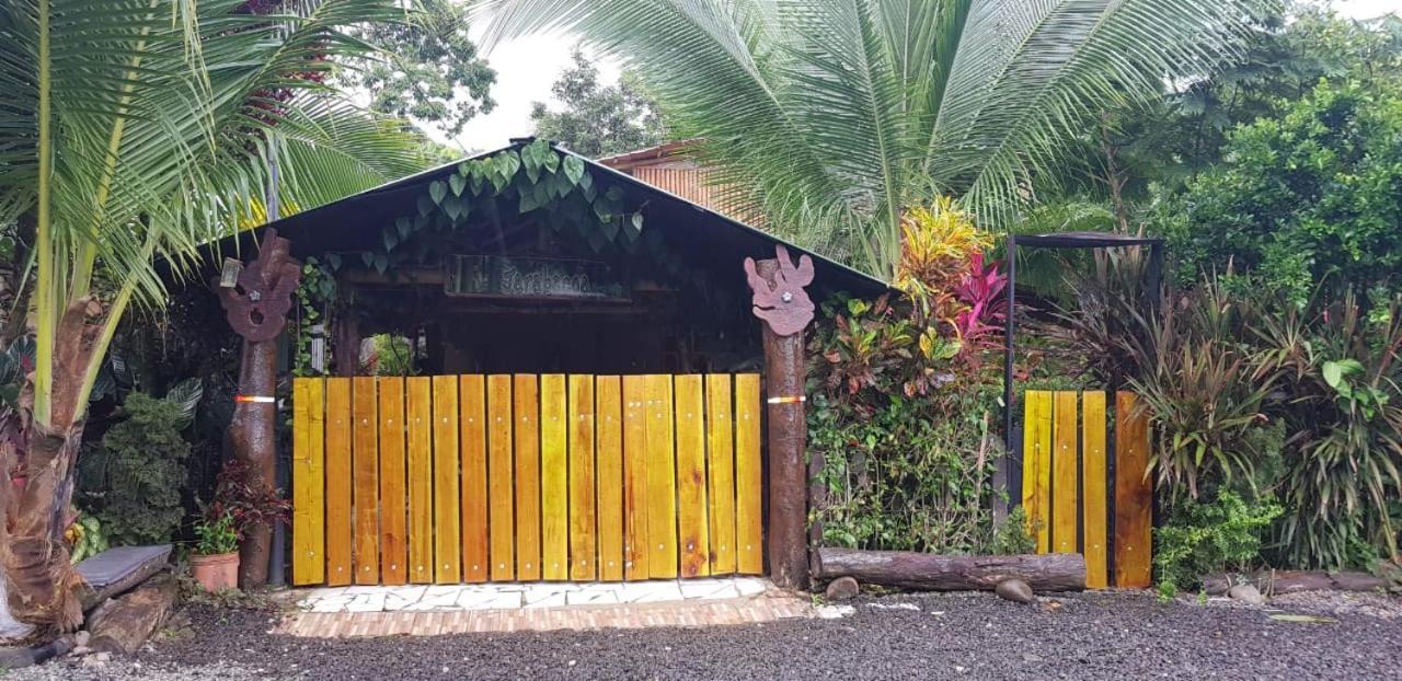 Jarabacoa Family Hostel Los Angeles  외부 사진